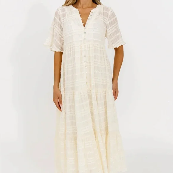 Worth Collective Kristin Tiered Ivory Maxi Dress | Bump Friendly | Size M - Picture 1 of 4